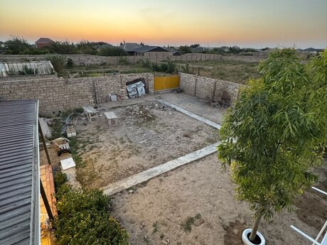 Zirədə 1 otaqlı həyət evi satılır, 52 m², 70 000 AZN, şəkil 5 / 12