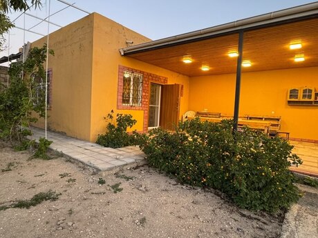 1 otaq · 52 m² · 1/1 mərtəbə, Zirə