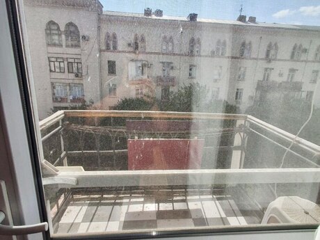 Maştağada 2 otaqlı köhnə tikili mənzil satılır, 50 m², 175 000 AZN, şəkil 2 / 9