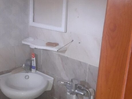 Xalqlar Dostluğunda 1 otaqlı həyət evi kirayə verilir, 190 m², 350 AZN/ay, şəkil 5 / 7