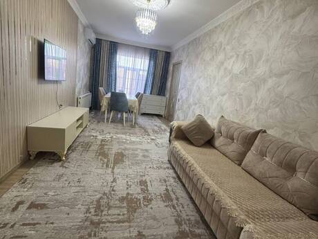4 rooms · 160 m²