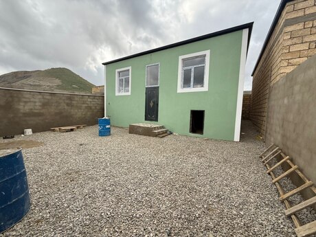 3 otaqlı ev, 90 m², Qobu, 62 000 AZN