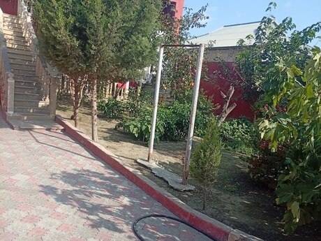 Ceyranbatanda 8 otaqlı həyət evi satılır, 280 m², 200 000 AZN, şəkil 2 / 3