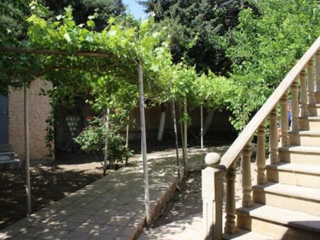 Maştağada 14 otaqlı həyət evi satılır, 750 m², 350 000 AZN, şəkil 3 / 12