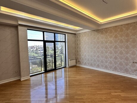 Grand Plaza kompleksində 3 otaqlı yeni tikili mənzil satılır, 124 m², 525 000 AZN, şəkil 2 / 12
