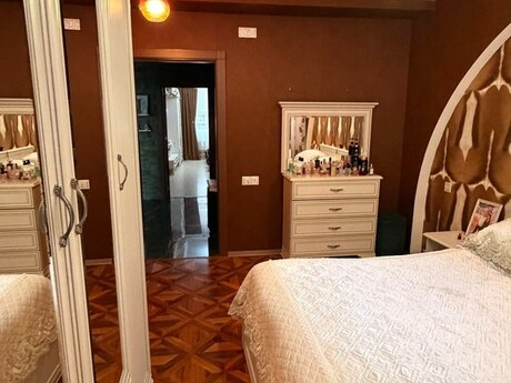 Qurtuluş 93 kompleksində 3 otaqlı yeni tikili mənzil satılır, 120 m², 163 000 AZN, şəkil 4 / 12