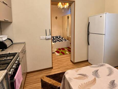 İçəri Şəhərdə 2 otaqlı köhnə tikili mənzil kirayə verilir, 40 m², 650 AZN/ay, şəkil 5 / 9