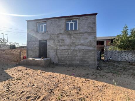 4 otaq · 150 m²