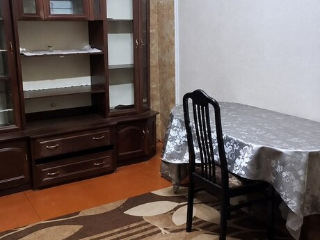 İnşaatçılarda 3 otaqlı həyət evi satılır, 145 m², 168 000 AZN, şəkil 2 / 7