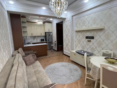 2 otaq · 70 m² · 6/12 mərtəbə, Kristal Towers