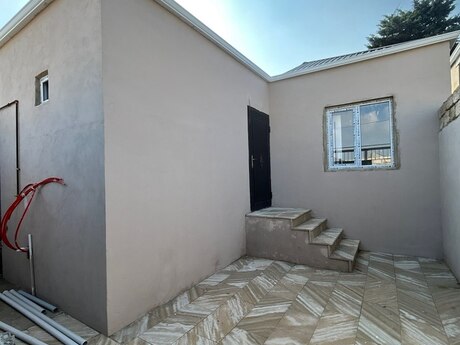 3 rooms · 150 m²