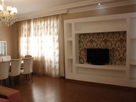 Elmlər Akademiyasında 3 otaqlı yeni tikili mənzil kirayə verilir, 150 m², 1 200 AZN/ay, şəkil 2 / 12