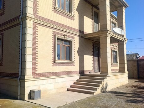6 otaqlı ev, 300 m², Yeni Suraxanı, 450 000 AZN