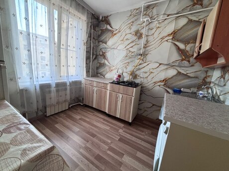 Neftçilərdə 1 otaqlı köhnə tikili mənzil kirayə verilir, 35 m², 500 AZN/ay, şəkil 4 / 8