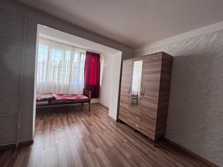 Neftçilərdə 1 otaqlı köhnə tikili mənzil kirayə verilir, 35 m², 500 AZN/ay, şəkil 3 / 8