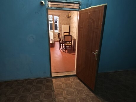 Qara Qarayevdə 1 otaqlı köhnə tikili mənzil kirayə verilir, 25 m², 350 AZN/ay, şəkil 5 / 6
