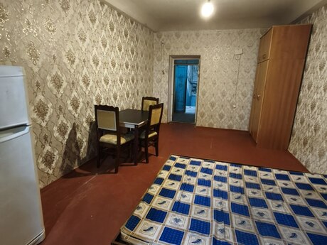 1 otaqlı mənzil, 25 m², Qara Qarayev, 350 AZN