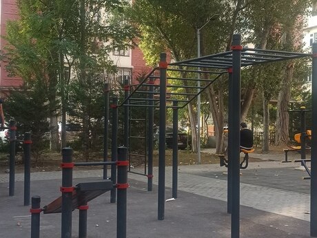 Yeni Yasamalda 4 otaqlı köhnə tikili mənzil satılır, 110 m², 231 000 AZN, şəkil 2 / 12