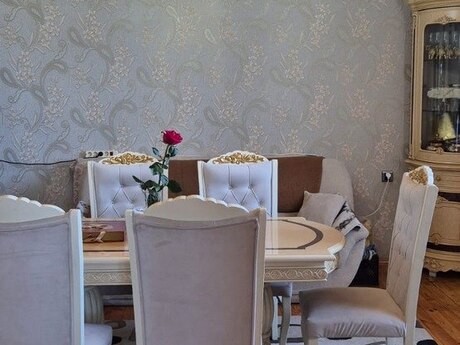 Bilgəhdə 4 otaqlı həyət evi satılır, 110 m², 80 000 AZN, şəkil 2 / 12