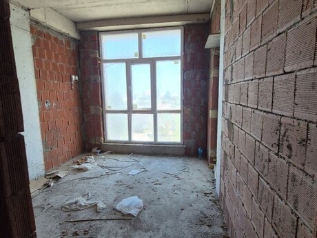 7-ci mikrorayonda 3 otaqlı yeni tikili mənzil satılır, 105 m², 225 000 AZN, şəkil 3 / 6