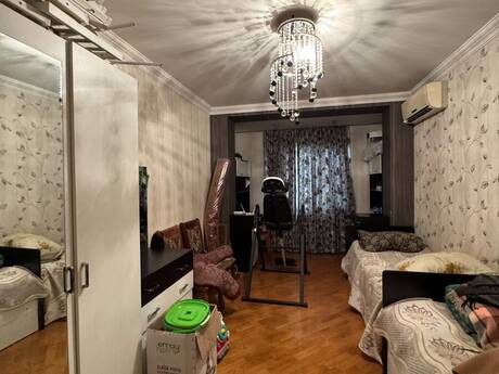 Azadlıq Prospektidə 3 otaqlı köhnə tikili mənzil satılır, 85 m², 230 000 AZN, şəkil 4 / 12