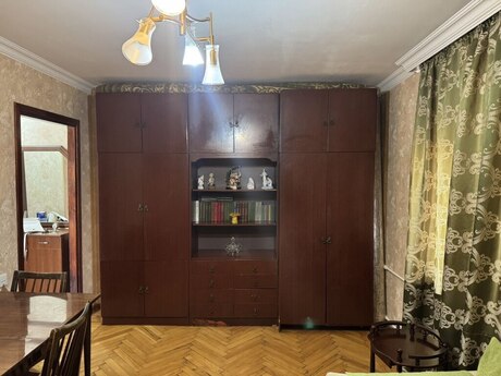 Nəriman Nərimanovda 1 otaqlı köhnə tikili mənzil kirayə verilir, 50 m², 420 AZN/ay, şəkil 3 / 11