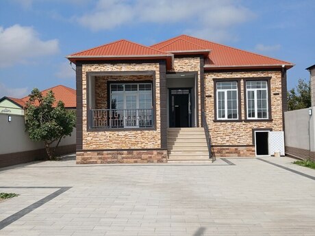 4 otaq · 135 m² · 1/1 mərtəbə, Maştağa