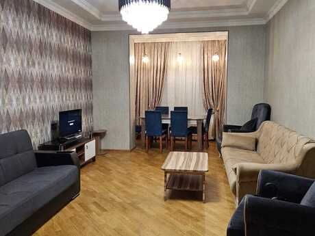 2 otaq · 65 m² · 2/5 mərtəbə, Afiyəddin Cəlilov küçəsi