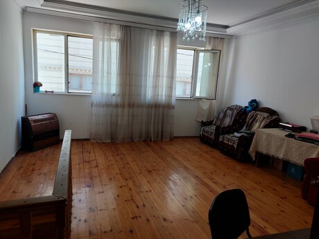 4-room house for rent in Yasamal, 110 m², 600 AZN/mo, photo 3 / 12
