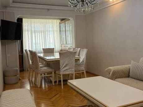 3 otaq · 65 m² · 4/5 mərtəbə, Neftçilər
