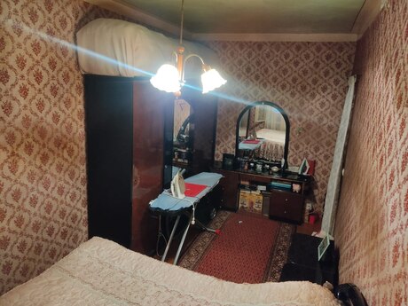 Azadlıq Prospektidə 2 otaqlı köhnə tikili mənzil satılır, 75 m², 160 000 AZN, şəkil 5 / 12