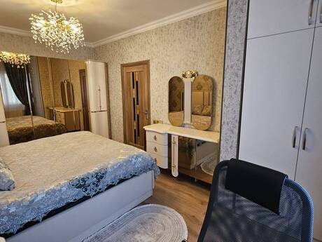 Həzi Aslanovda 4 otaqlı köhnə tikili mənzil satılır, 90 m², 178 000 AZN, şəkil 4 / 12