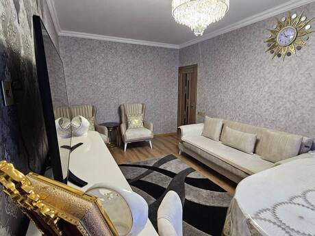 Həzi Aslanovda 4 otaqlı köhnə tikili mənzil satılır, 90 m², 178 000 AZN, şəkil 2 / 12