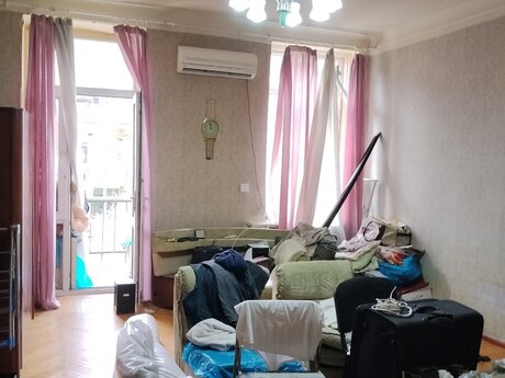 1 otaq · 42 m² · 3/4 mərtəbə, 28 May