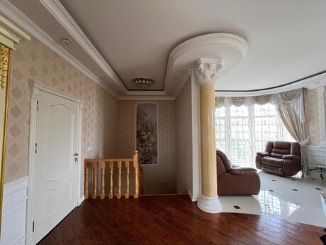 Fatmayıda 9 otaqlı həyət evi satılır, 16 m², 325 000 AZN, şəkil 2 / 12