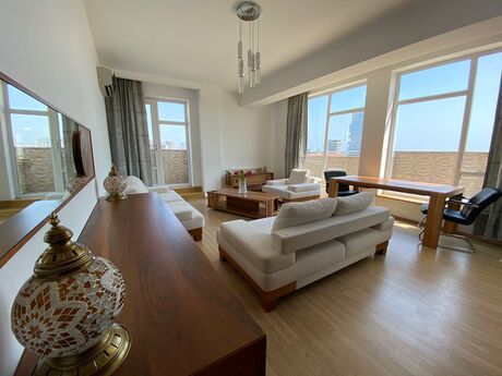 2 otaq · 124 m² · 16/17 mərtəbə, Şah İsmayıl Xətai
