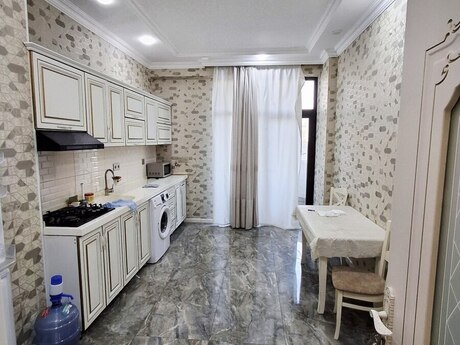 Nəriman Nərimanovda 3 otaqlı yeni tikili mənzil kirayə verilir, 110 m², 1 100 AZN/ay, şəkil 2 / 12