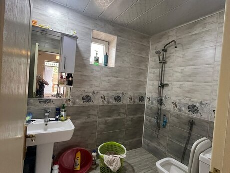 Binədə 6 otaqlı həyət evi satılır, 250 m², 155 000 AZN, şəkil 5 / 12