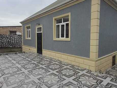 4-комн. · 300 m²