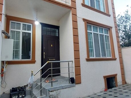 4 otaq · 130 m² · 1/1 mərtəbə, Masazır
