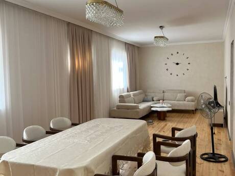 6 otaq · 288 m²
