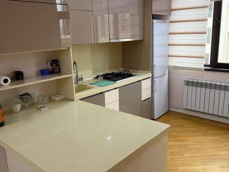 3-room new-build apartment for rent in Elmlər Akademiyası, 100 m², 1 200 AZN/mo, photo 2 / 12