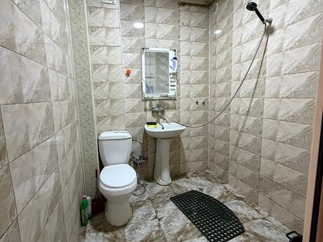 1-room old-build apartment for sale in Yeni Günəşli, 45 m², 117 000 AZN, photo 3 / 7