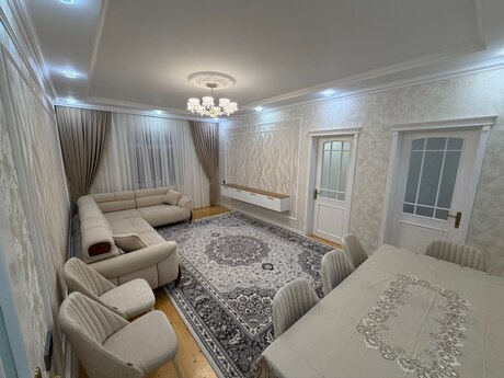 5 otaq · 160 m²
