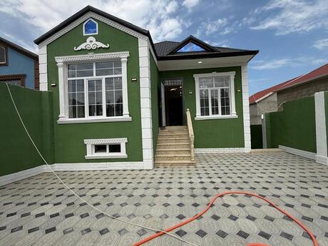 5 otaq · 135 m²