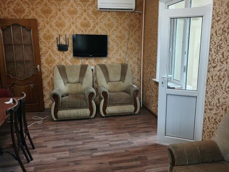 2 otaq · 80 m²