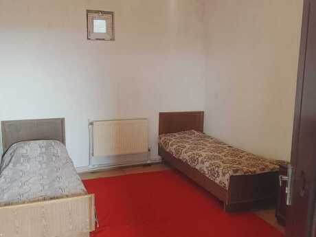 Yeni Suraxanıda 2 otaqlı həyət evi kirayə verilir, 70 m², 300 AZN/ay, şəkil 2 / 10