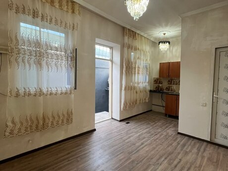 Binədə 3 otaqlı həyət evi satılır, 65 m², 43 000 AZN, şəkil 2 / 5