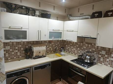 Qurtuluş 93 kompleksində 2 otaqlı yeni tikili mənzil kirayə verilir, 90 m², 447 AZN/ay, şəkil 4 / 9