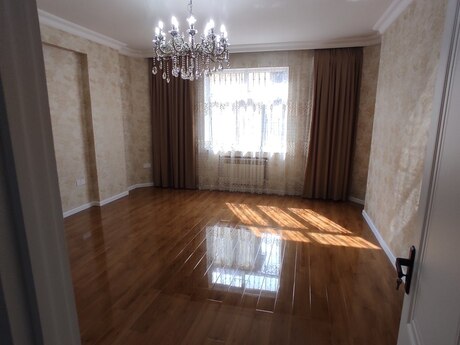 2 otaqlı mənzil, 62 m², Mir Cəlal küç., 198 000 AZN